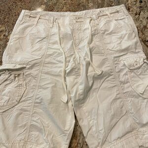 Calvin Klein Womens White Cargo Capri Shorts / Pants Large 16 18